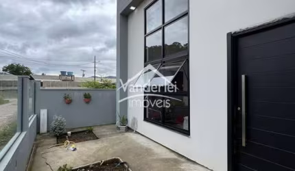 Casa de 180m² com 02 quartos, sendo 02 suítes em Santo Amaro - SC