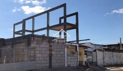 Terreno 270m² construção em andamento,  bairro Madri.