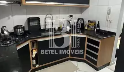 Apartamento na Barra do Rio Cerro