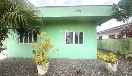 Casa à Venda no Jaraguá Esquerdo