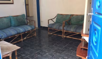 Casa em Solemar com 02 dormitorios perto praia