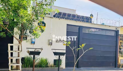 Casa à venda no Setor Centro Oeste - Goiânia/GO