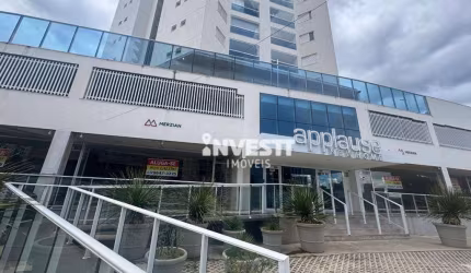 Apartamento com 3 dormitórios para alugar, 87 m² por R$ 3.980,00/mês - Setor Oeste - Goiânia/GO