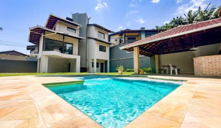 Alugo Linda Casa com Piscina, Bairro Escola Agrícola - Blumenau