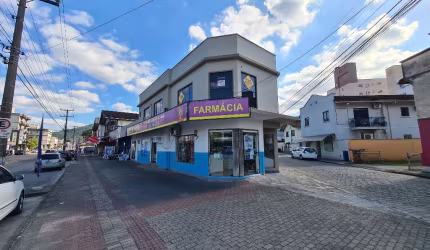 Alugo Sala Comercial com 50m², Bairro Garcia