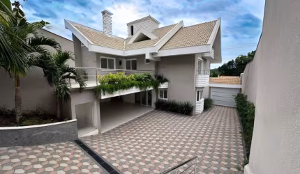 Vendo Maravilhosa Casa, Alto Padrão, Bairro Escola Agrícola - Blumenau
