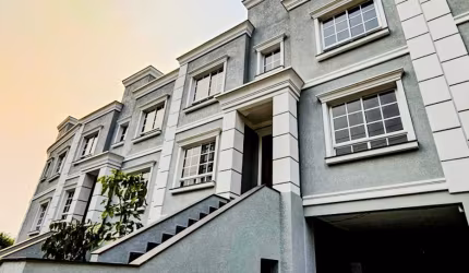 Vendo Incrível Sobrado Alto Padrão, Bairro Garcia - Blumenau