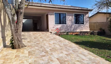 Casa com 3 quartos à venda na Avenida Nossa Senhora Aparecida, Santa Terezinha, Fazenda Rio Grande por R$ 680.000