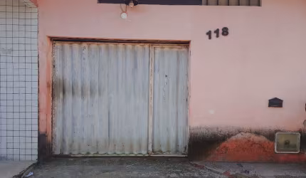 Excelente casa na Maraponga.