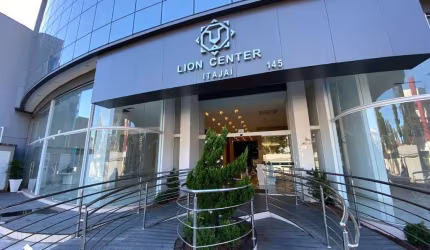 Sala comercial para alugar na Cônego Tomáz Fontes, 145, Centro, Itajaí por R$ 13.452
