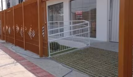 Casa comercial para alugar na Rua José Pereira Liberato, 2001, São Judas, Itajaí por R$ 9.200