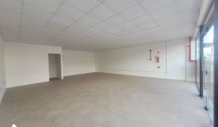 Ponto comercial para alugar na Governador Adolfo Konder, 705, Cidade Nova, Itajaí por R$ 4.500