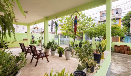 Casa com 3 quartos à venda na Rua Custódio Luís Miranda, 44, Vila Santa Cecília, Resende por R$ 625.000