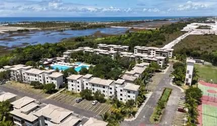 LINDO APARTAMENTO GARDEN EM  GUARAJUBA