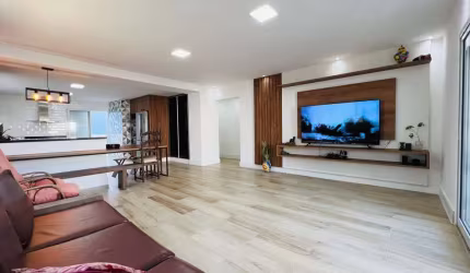 Casa de 3 suítes à venda por R$950.000,00 na Praia do Foguete em Cabo Frio/RJ