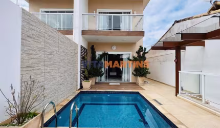 Casa de 4 quartos (3 suítes) à venda no Porto do Carro em Cabo Frio/RJ por R$698.000,00