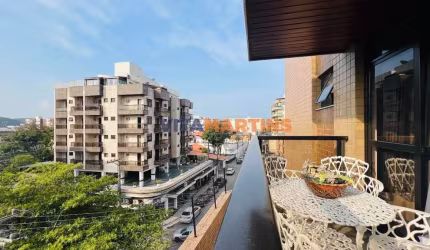 Apartamento de 2 quartos (1 suíte) à venda no Centro de Cabo Frio/RJ por R$800.000,00