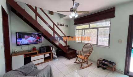 Casa em Condominio com 2 quartos à venda no Braga em Cabo Frio/RJ por R$420.000,00
