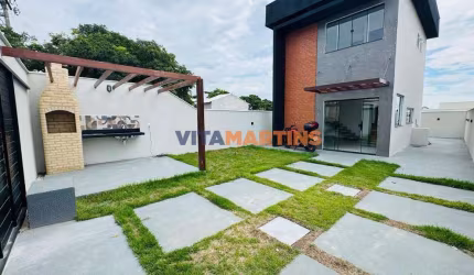 Casa com 3 quartos (2 suítes) à venda em Cabo Frio/RJ por R$419.000,00 - Vila do Peró