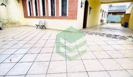Sobrado com 3 dormitórios à venda, 269 m² por R$ 850.000,00 - Parque Espacial - São Bernardo do Campo/SP