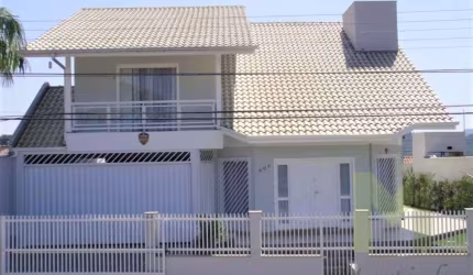 Casa com 3 quartos à venda no Fortaleza, Blumenau , 270 m2 por R$ 1.100.000
