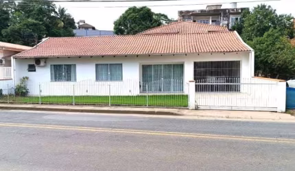 Casa comercial com 2 salas à venda no Salto do Norte, Blumenau , 240 m2 por R$ 890.000