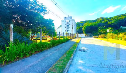 Apartamento com 2 quartos à venda no Tribess, Blumenau , 52 m2 por R$ 214.000