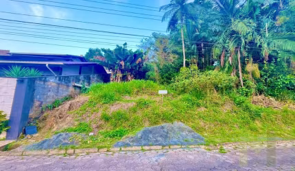 Terreno à venda no Tribess, Blumenau , 377 m2 por R$ 288.000