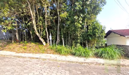 Terreno à venda no Tribess, Blumenau  por R$ 346.000