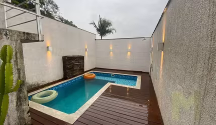 Casa com 2 quartos à venda no Fidélis, Blumenau , 70 m2 por R$ 450.000