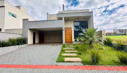 CASA TÉRREA CONDOMINIO FECHADO