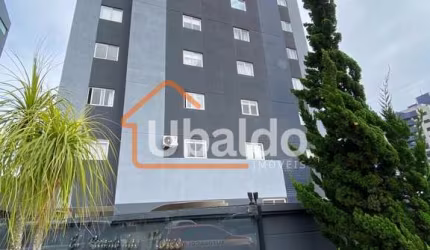 Apartamento à venda no Condomínio Recanto das Flores – Centro de Araucária