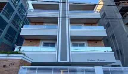 Este charmoso apartamento de 2 dormitórios, sendo 1 suíte, com 64