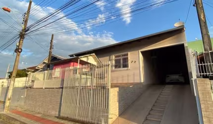 Casa em Lisboa, São José/SC