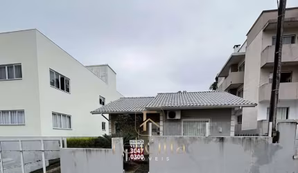 Casa em Serraria, São José/SC