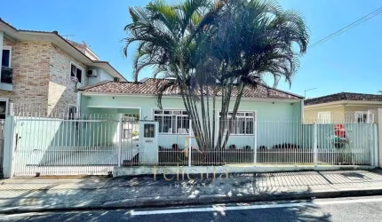 Casa à venda no bairro Flor de Nápolis - São José/SC