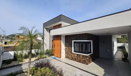 Casa em Potecas, São José/SC