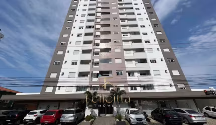 Lindo Apartamento à venda em Barreiros com 3 dorm. 1 suíte!