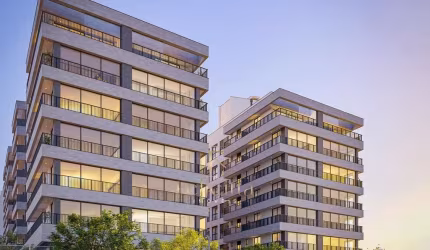 Busca qualidade de vida? Lançamento na Praia Comprida. Apartamentos à venda com 3 Suítes e vista mar