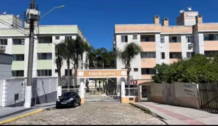 Apartamento com 02 dormitórios em Serraria, São José/SC