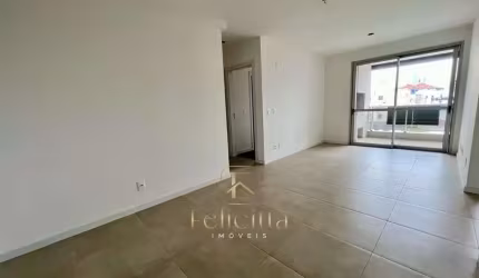 Apartamento com 02 dormitórios 02 suítes no Estreito em Florianópolis/SC.