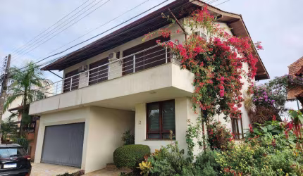 Casa à venda, 295 m² por R$ 2.500.000,00 - Coqueiros - Florianópolis/SC
