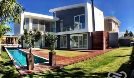 Casa com 4 dormitórios à venda, 488 m² por R$ 6.780.000,00 - Cacupé - Florianópolis/SC