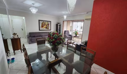 Apartamento com 3 dormitórios à venda, 131 m² por R$ 1.640.000,00 - Centro - Florianópolis/SC