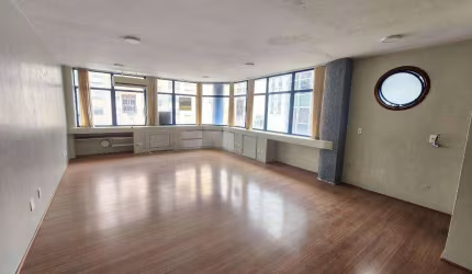 Sala à venda, 49 m² por R$ 296.800 - Centro - Florianópolis/SC