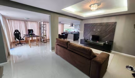 Cobertura com 2 dormitórios à venda, 135 m² por R$ 1.560.000,00 - Jurerê - Florianópolis/SC