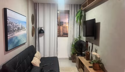 Lindo quarto e sala com vista mar na ponta verde