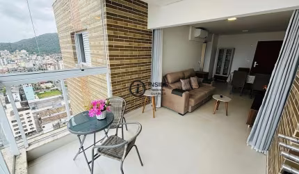 Apartamento de 2 quartos com vista para o mar