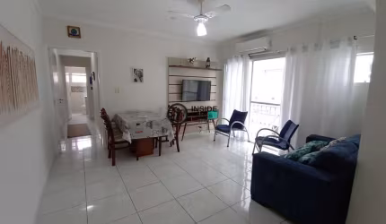 Apartamento mobiliado e reformado de 2 quartos