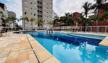 Apartamento 3 quartos condominio clube.